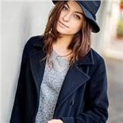 Ragazza madrelingua russa offre lezioni per ogni livello di grammatica e lessico russo